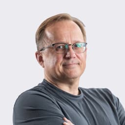 Patrik Muzila headshot